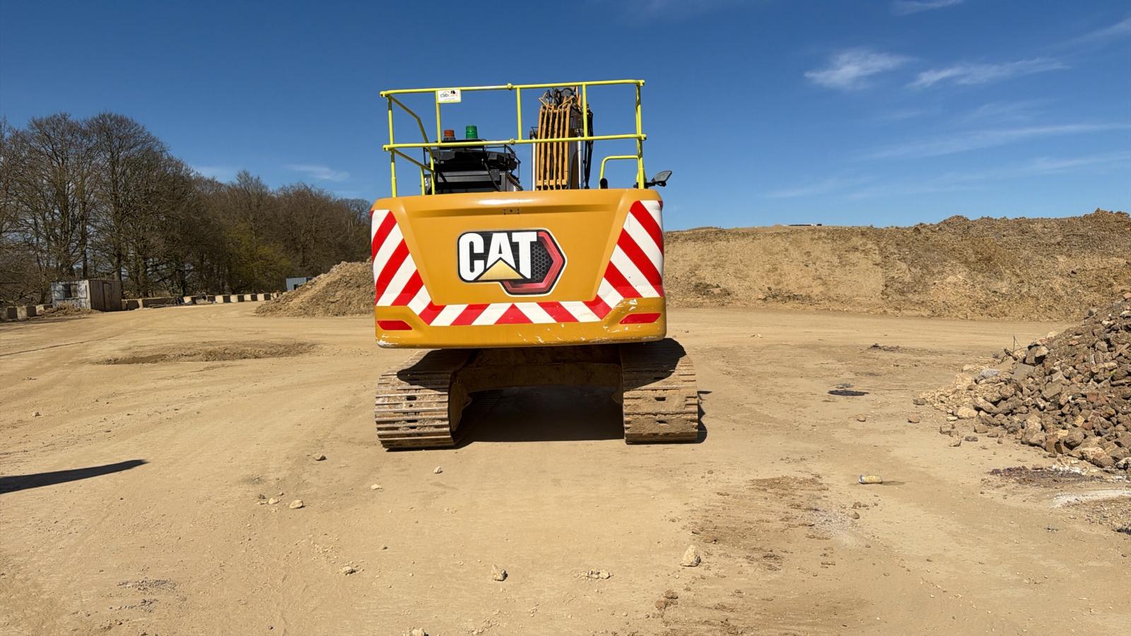 CAT 320D 2D 2022 - used plant for sale at J Hawes Ltd - view 3