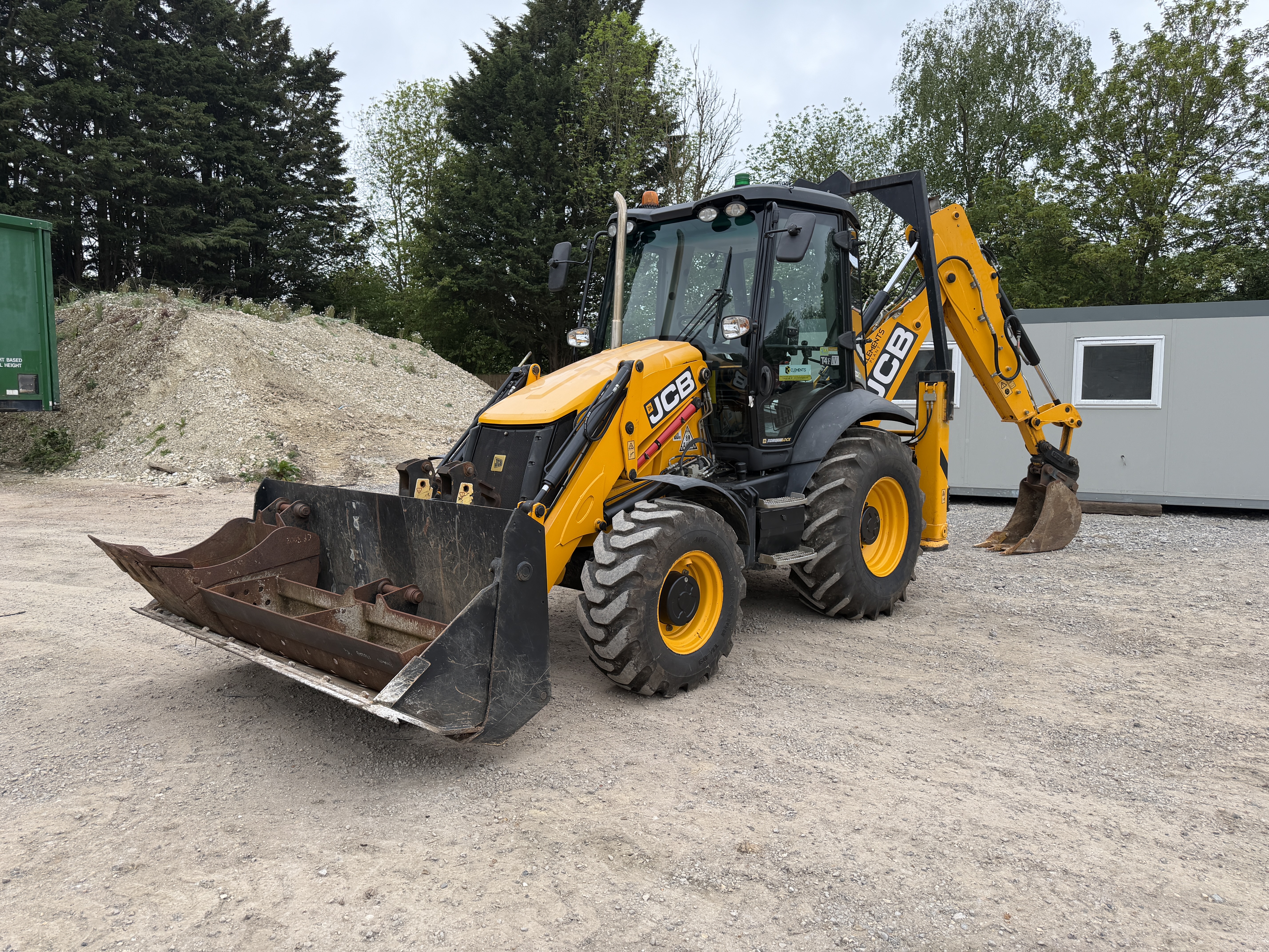 JCB 3CX CONTRACTOR PRO 2019 - used plant for sale at J Hawes Ltd