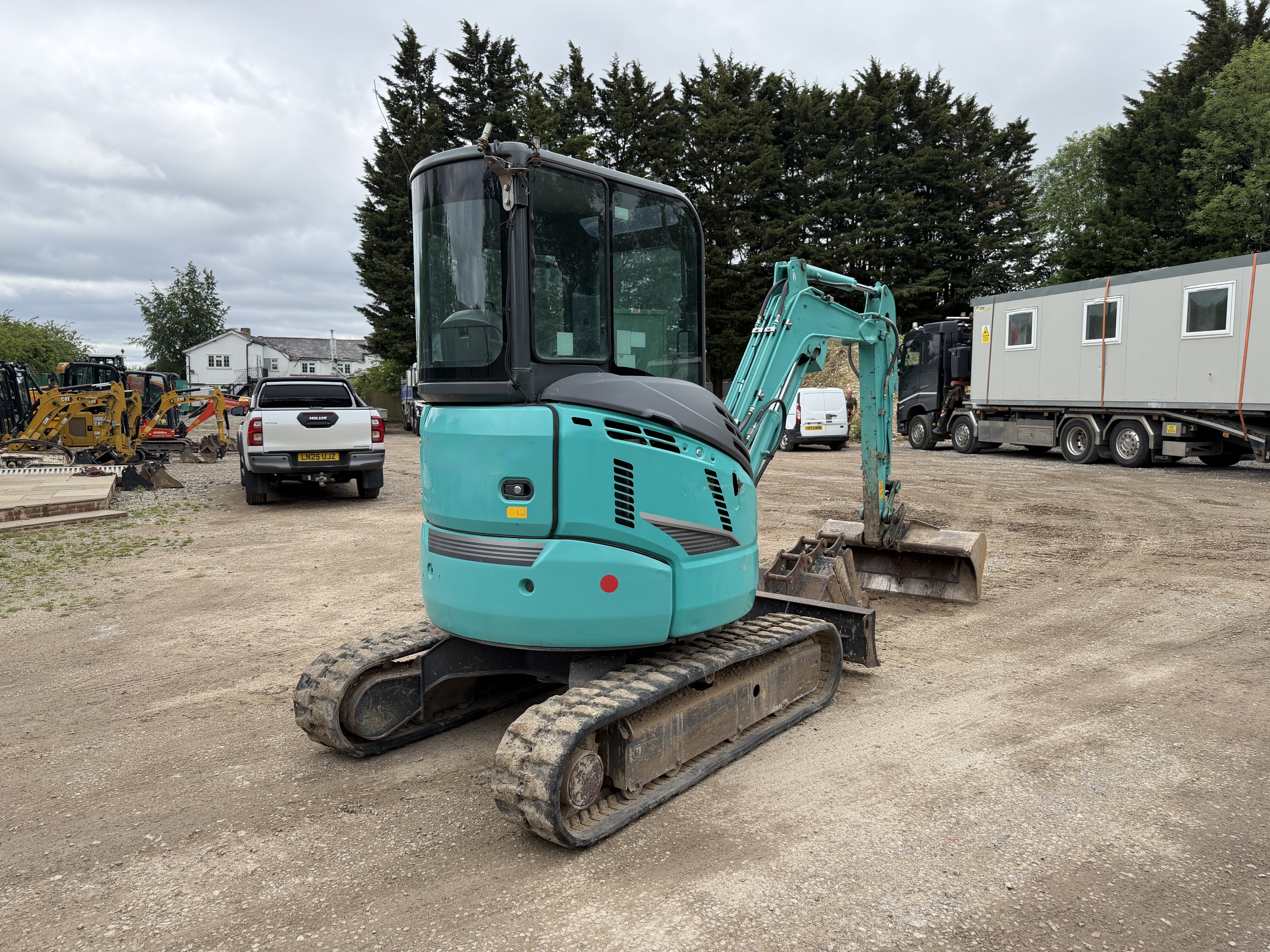 KOBELCO SK28SR-6 2018 - used plant for sale at J Hawes Ltd - view 2