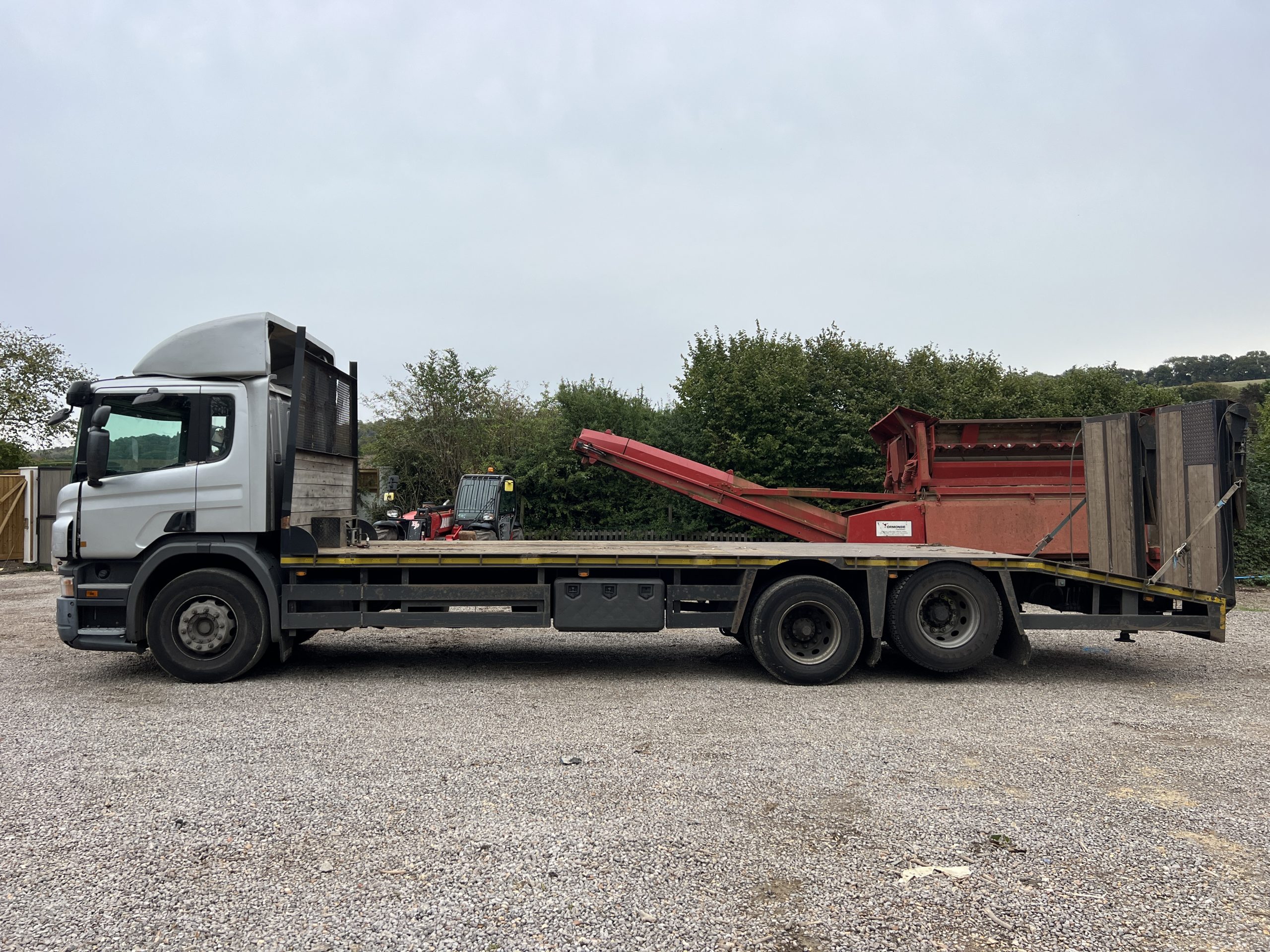 2011 SCANIA 320 PLANT LORRY - used trucks for sale at J Hawes Ltd - view 4
