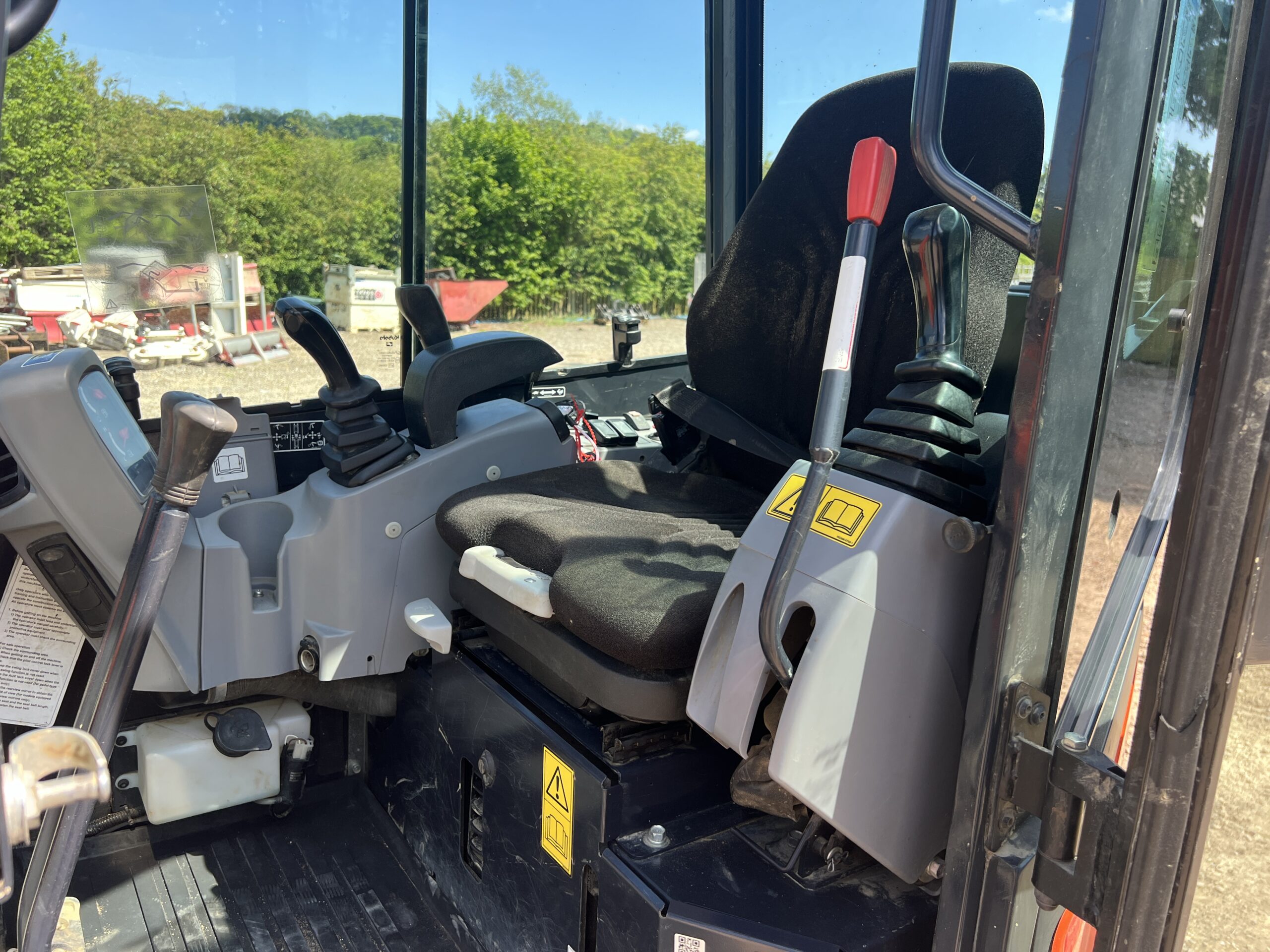 KUBOTA U27-4 MINI DIGGER 2021 - used plant for sale at J Hawes Ltd - view 10