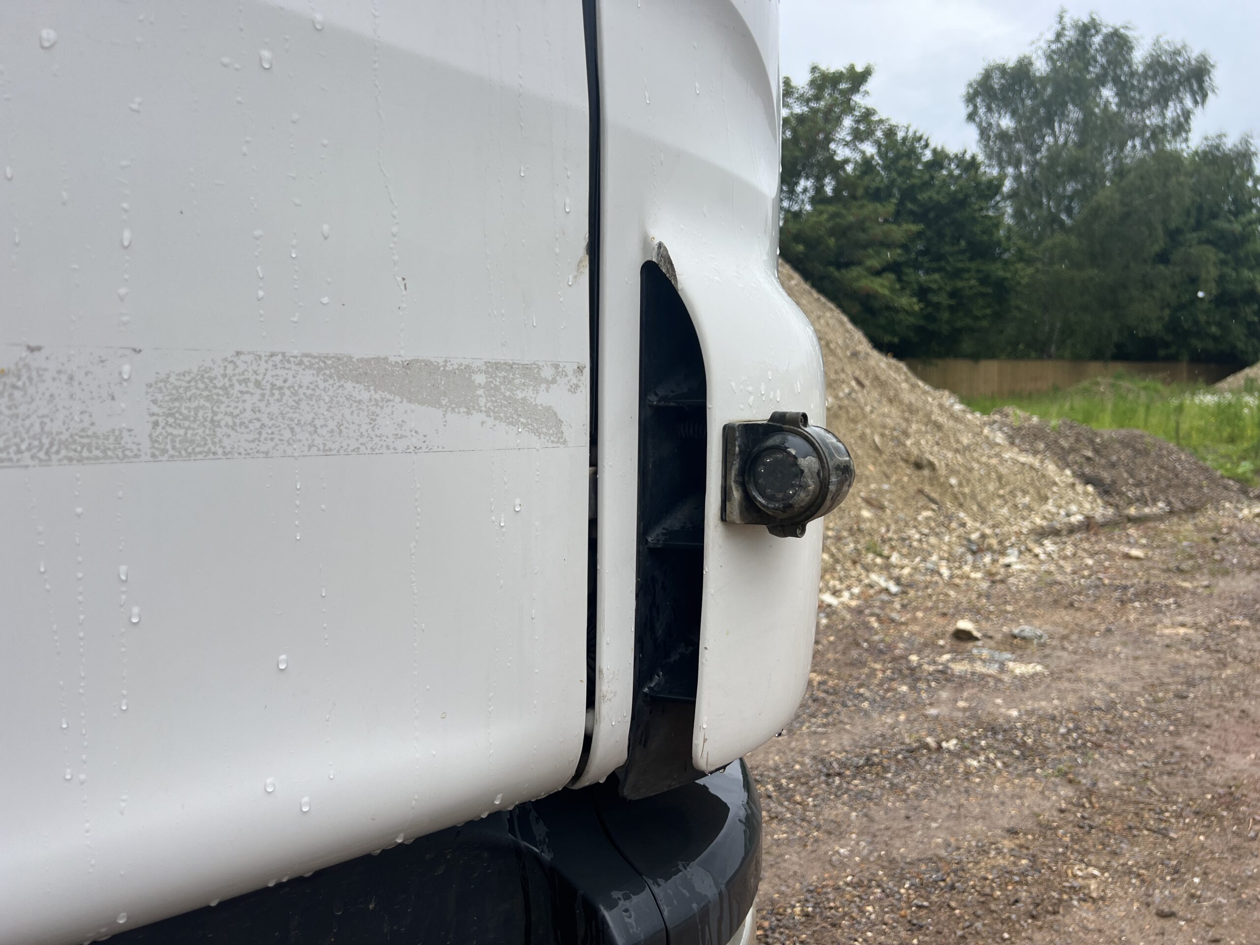 SNANIA P360 8X4 TIPPER 2014 - used trucks for sale at J Hawes Ltd - view 9