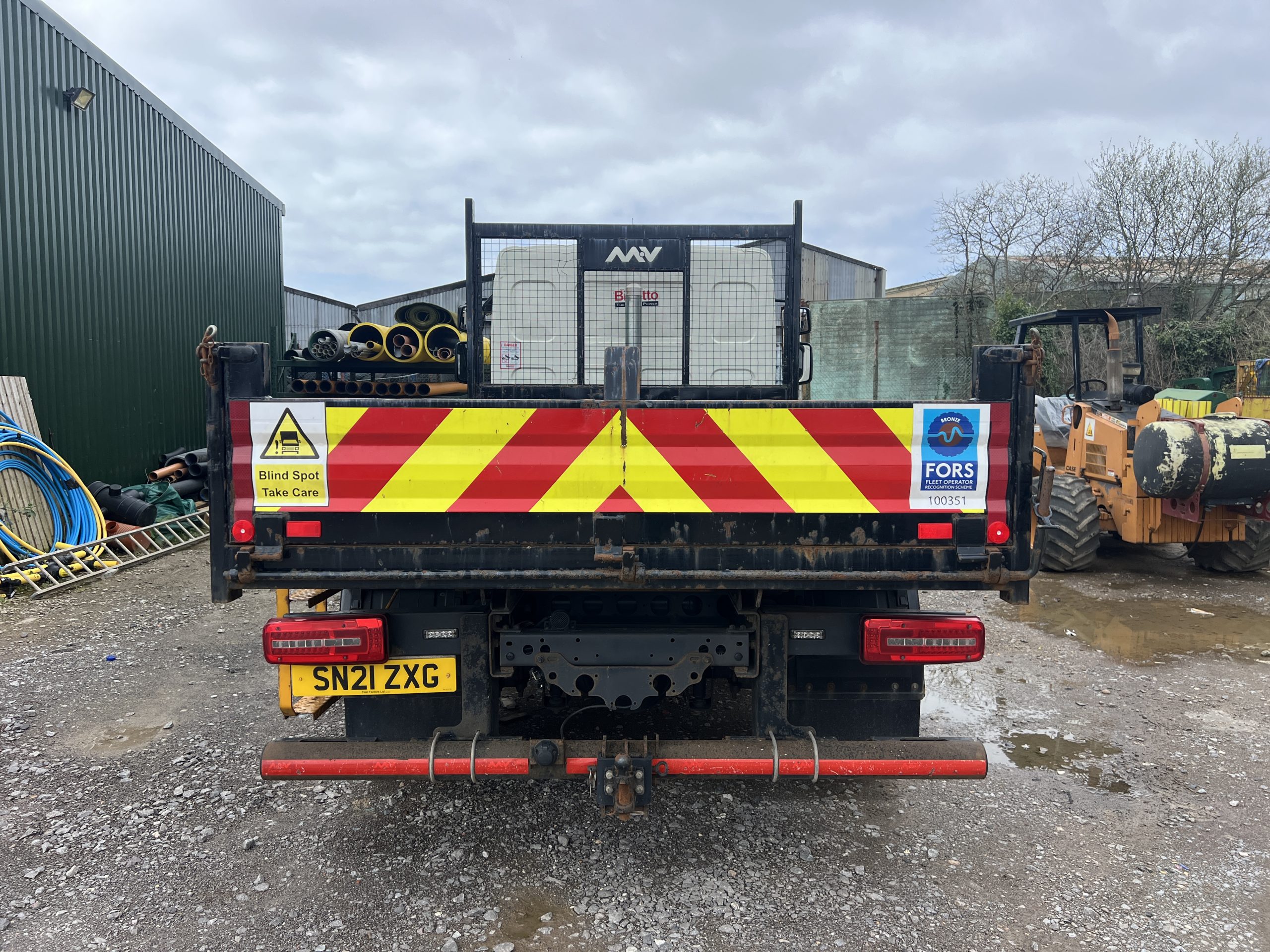 DAF LF210 TIPPER - used trucks for sale at J Hawes Ltd - view 6