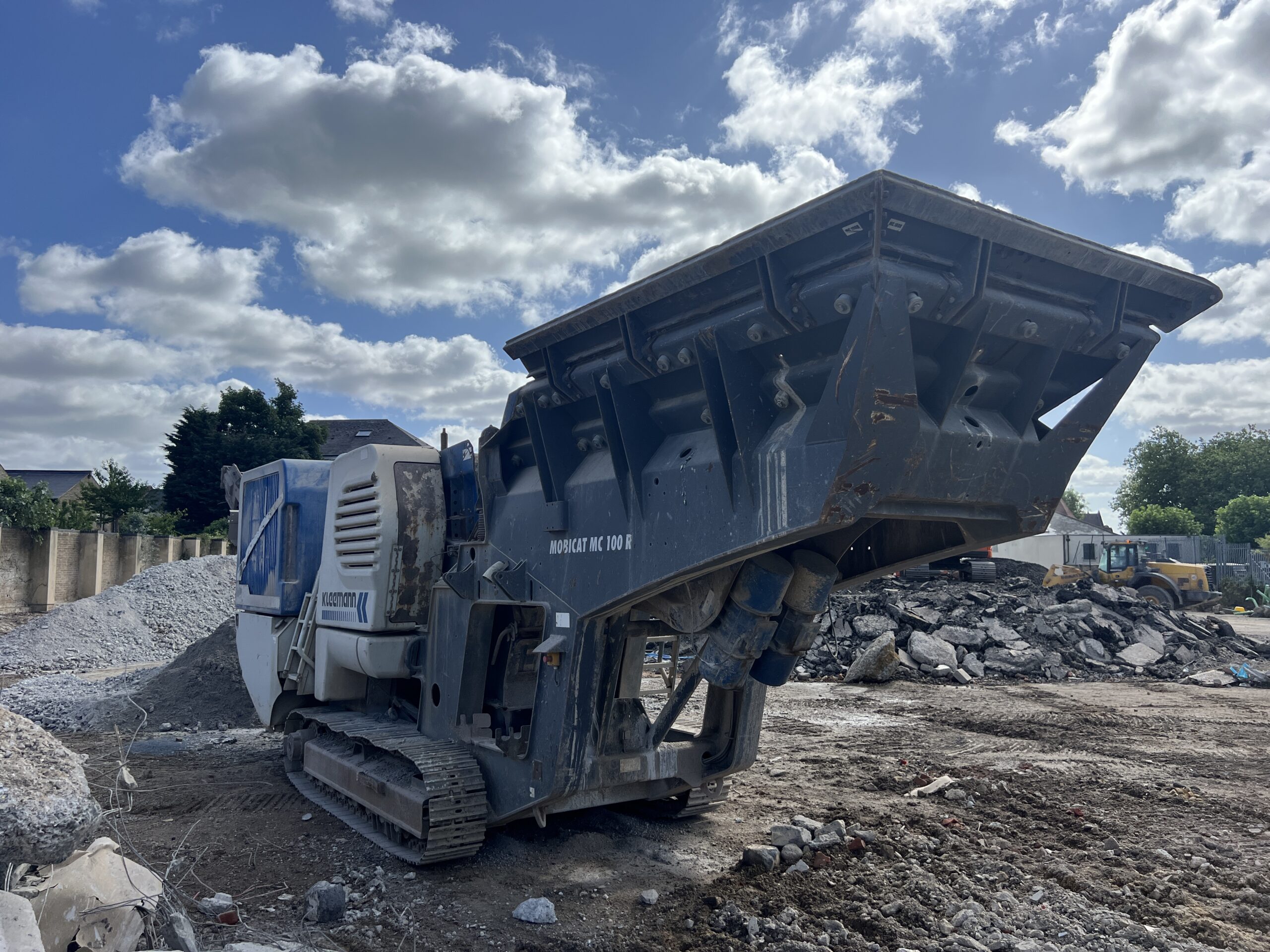 KLEEMANN MC 100 CRUSHER 2015 - used plant for sale at J Hawes Ltd