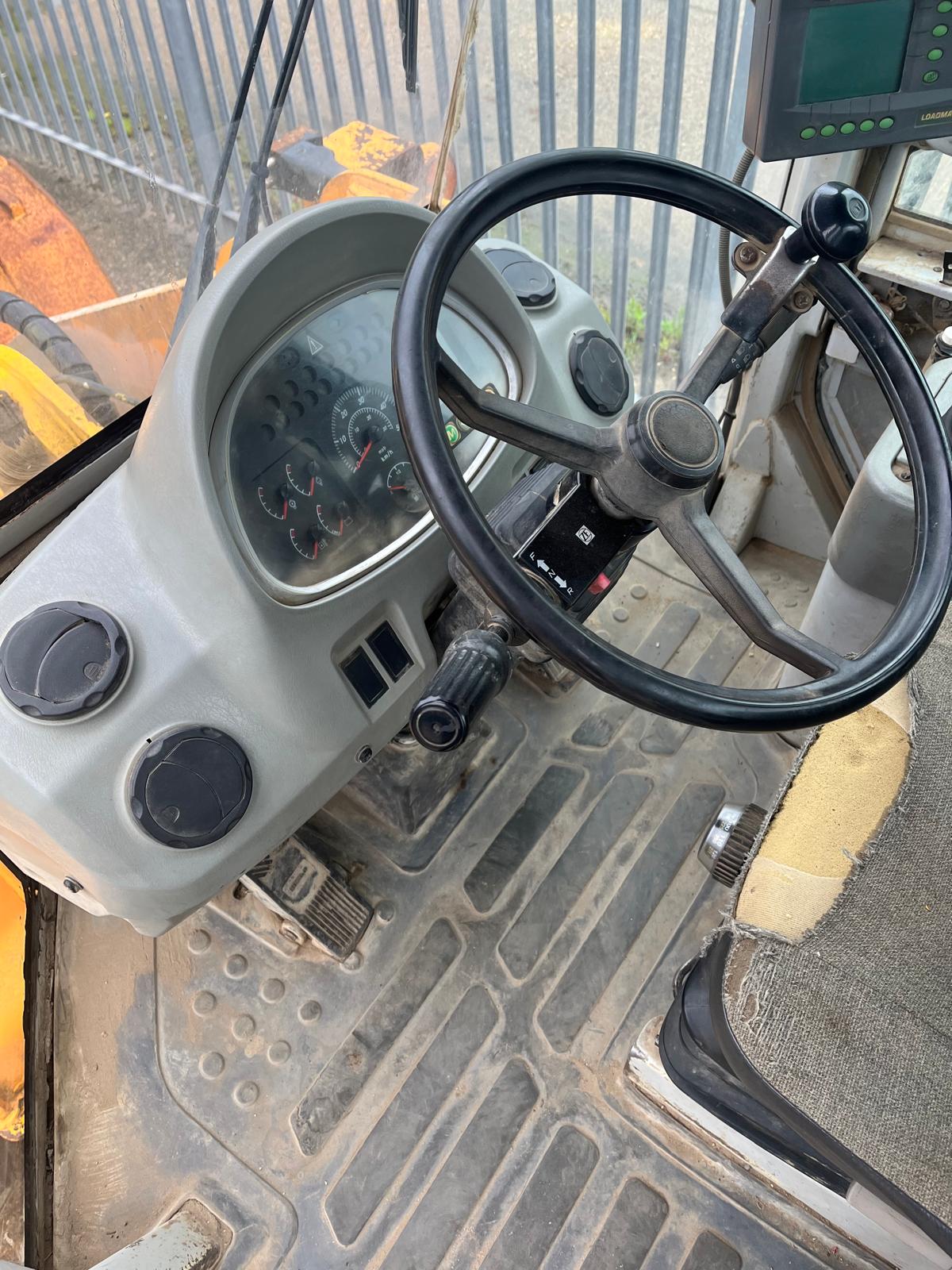 HYUNDAI HL757-7 SHOVEL 2006 - used plant for sale at J Hawes Ltd - view 13