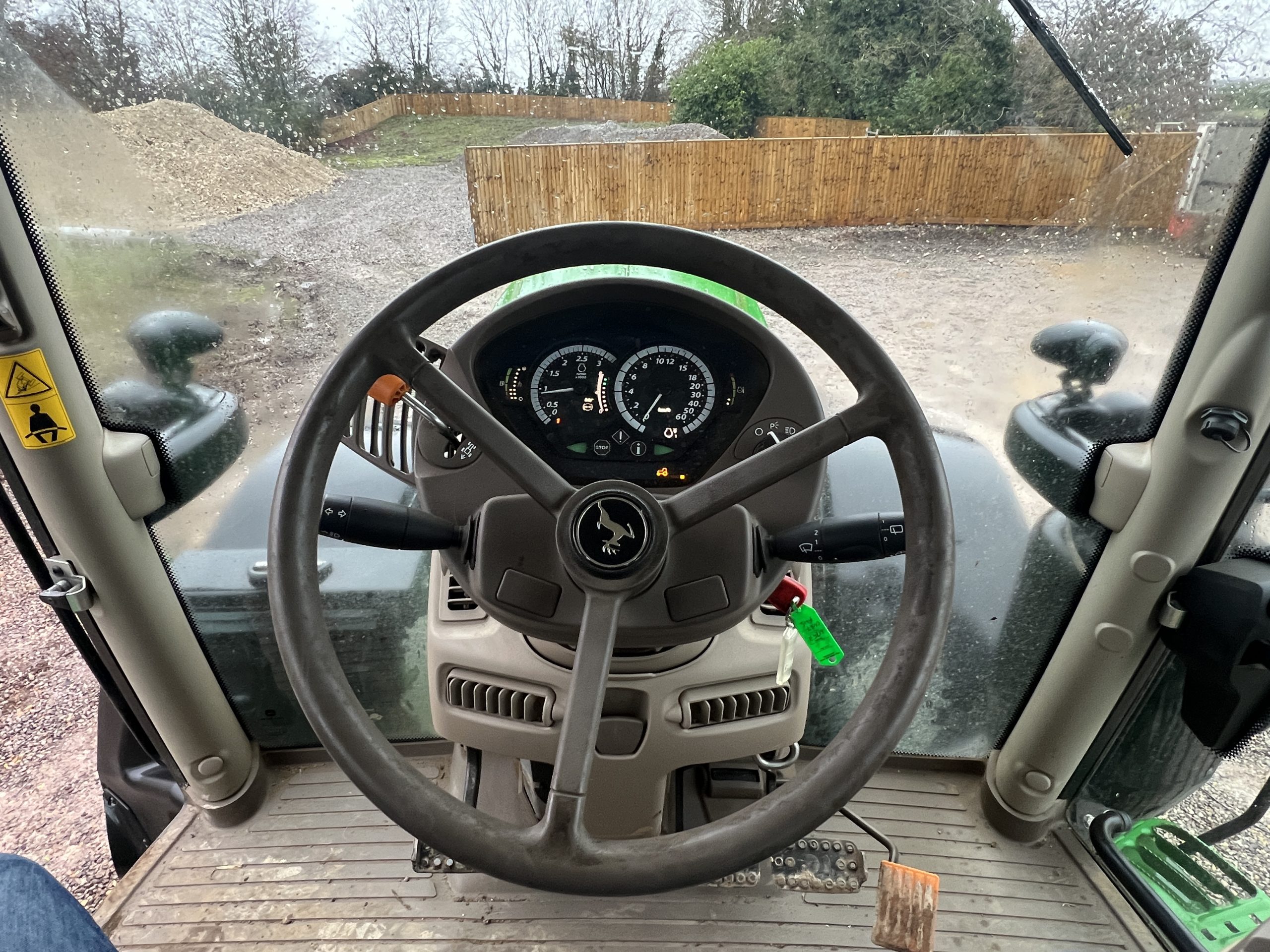 JOHN DEERE 6175R 2017 - used plant for sale at J Hawes Ltd - view 10