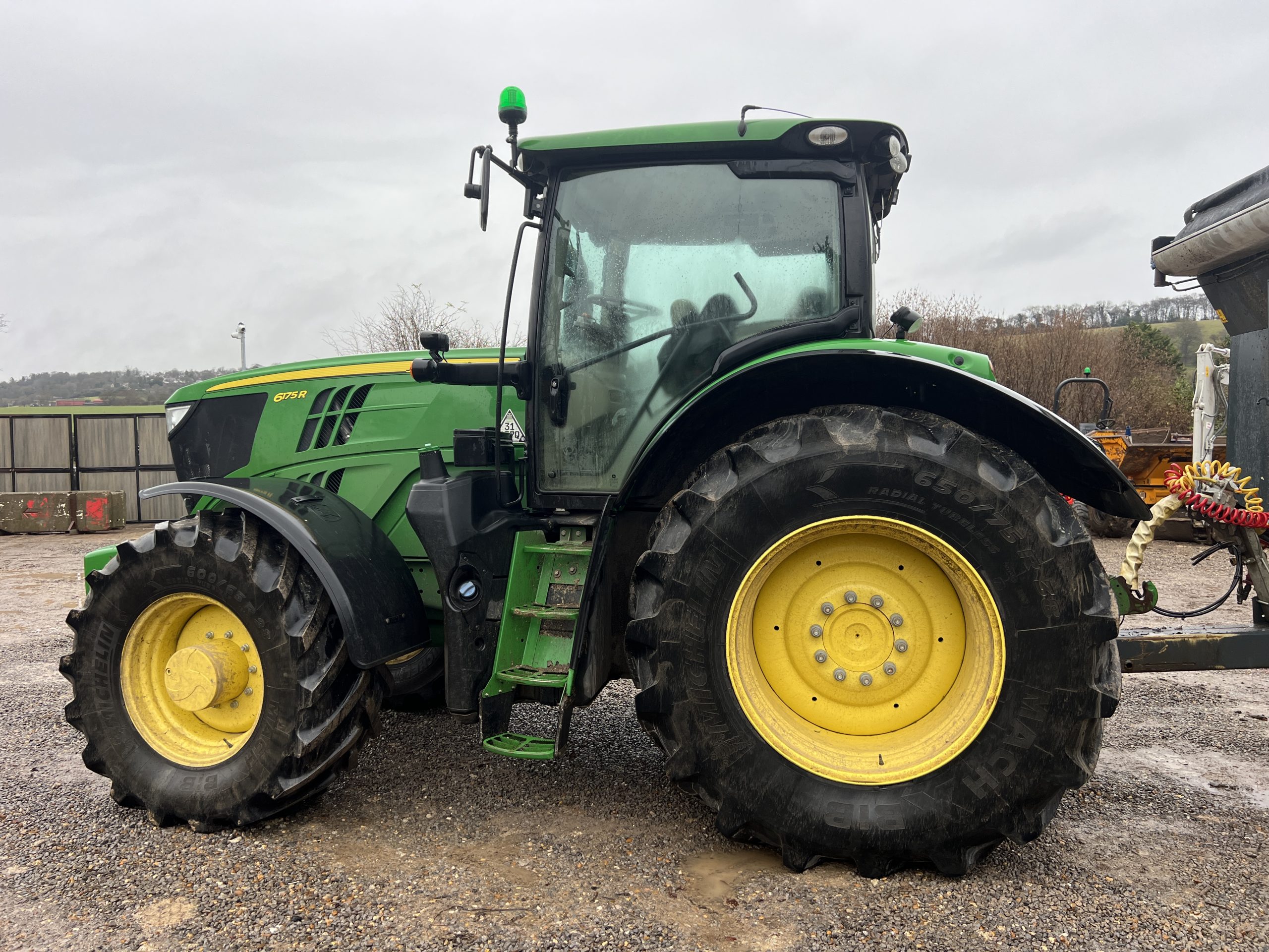 JOHN DEERE 6175R 2017 - used plant for sale at J Hawes Ltd - view 4