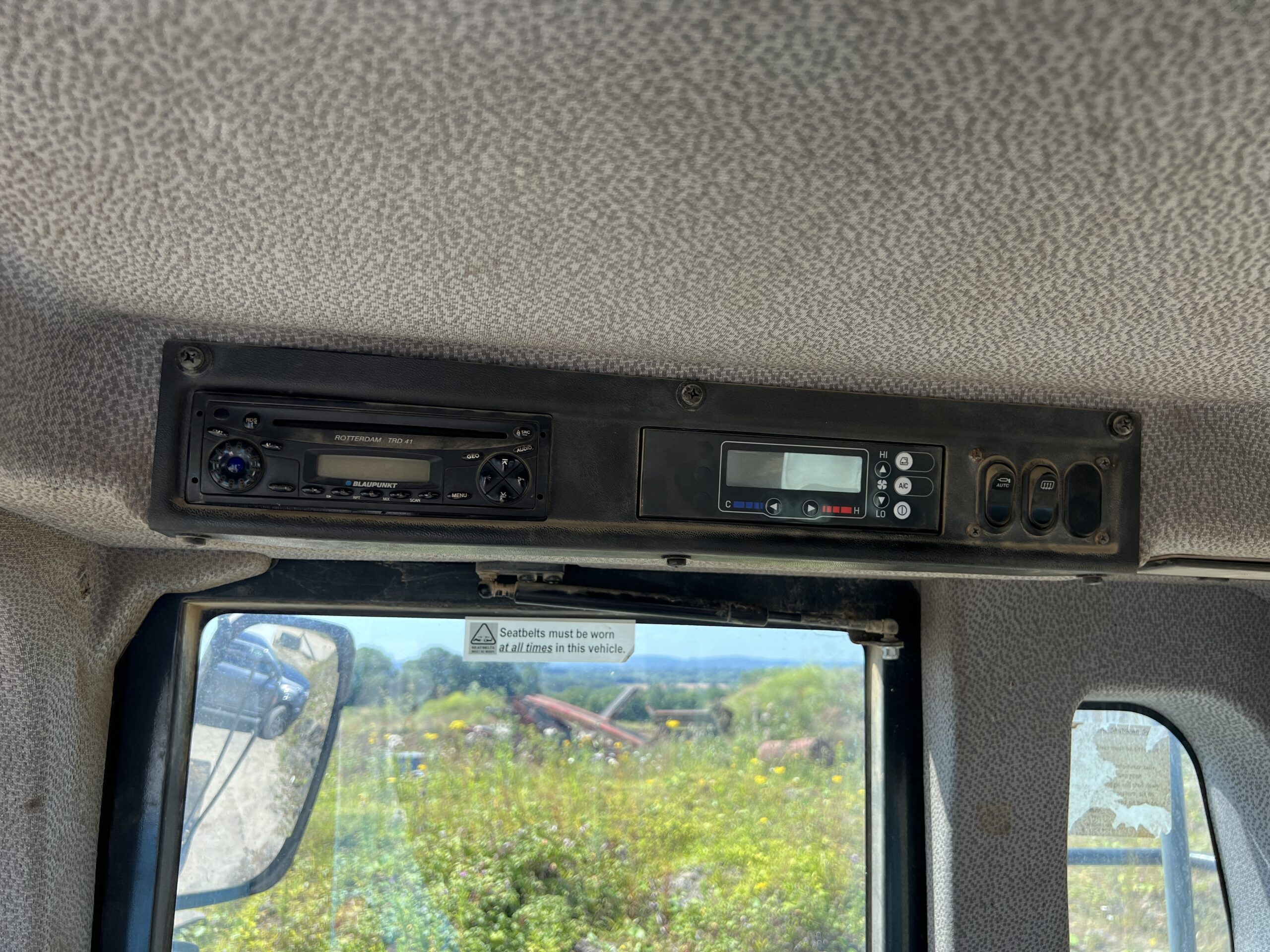 KOMATSU WA470-6 2008 - used plant for sale at J Hawes Ltd - view 14