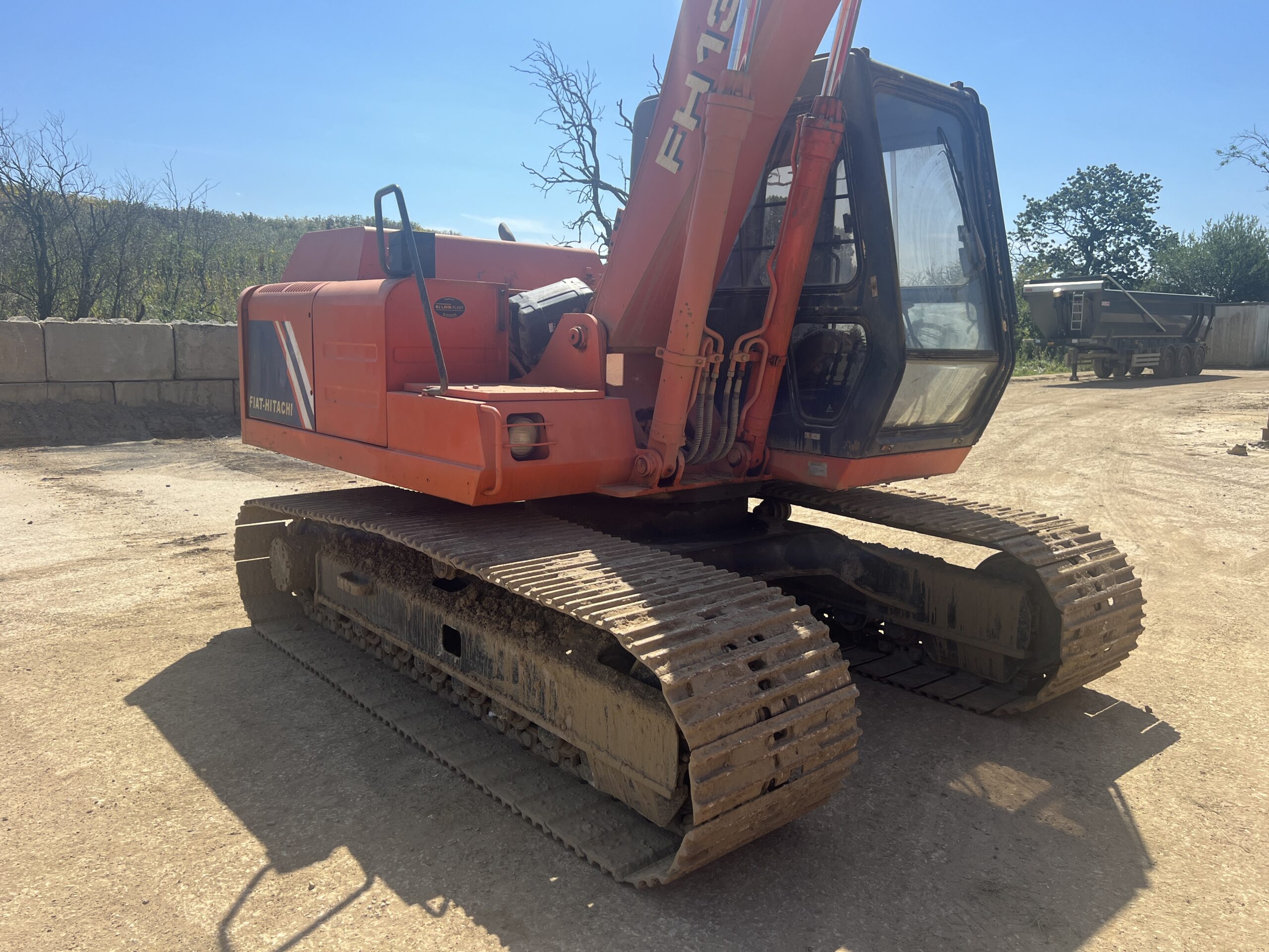 FIAT-HITACHI FH130.3 - used plant for sale at J Hawes Ltd - view 5