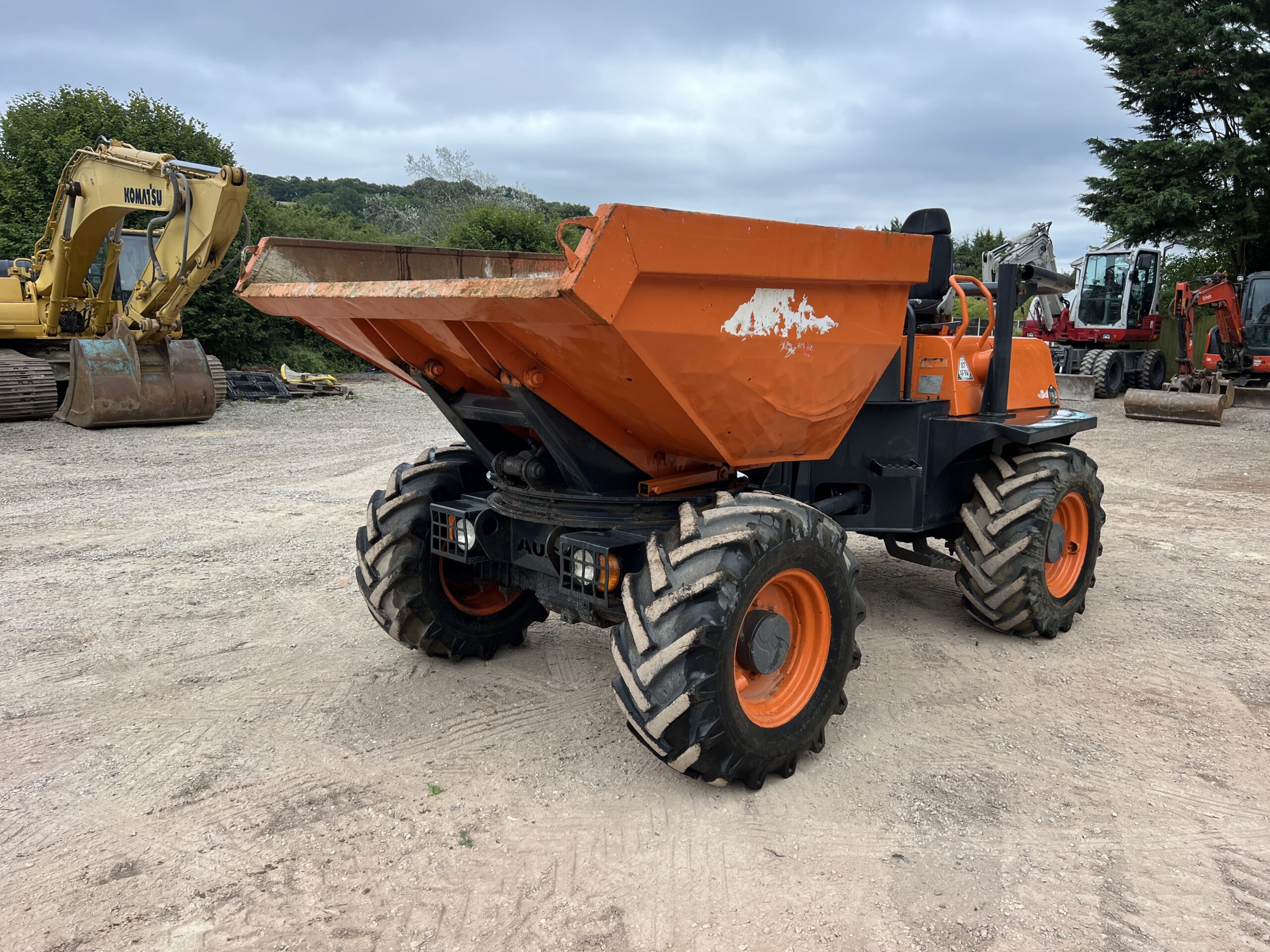 AUSA D 600 APG 2013 - used plant for sale at J Hawes Ltd - view 3