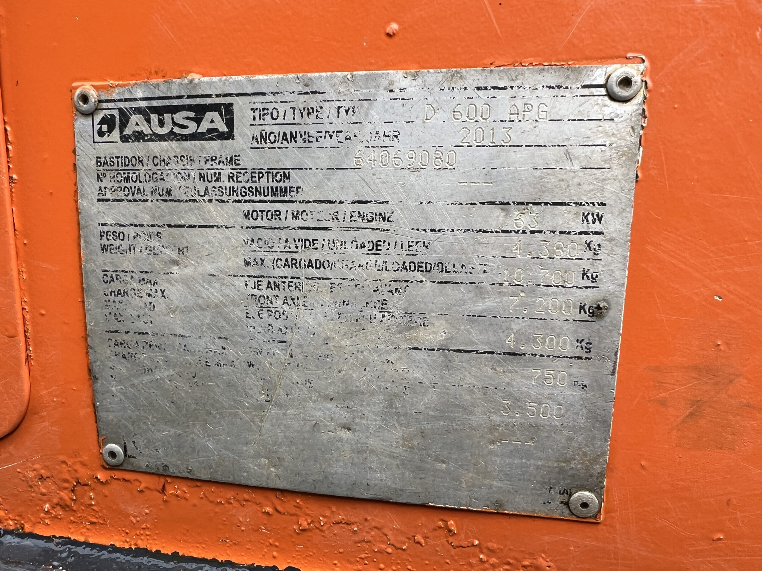 AUSA D 600 APG 2013 - used plant for sale at J Hawes Ltd - view 8