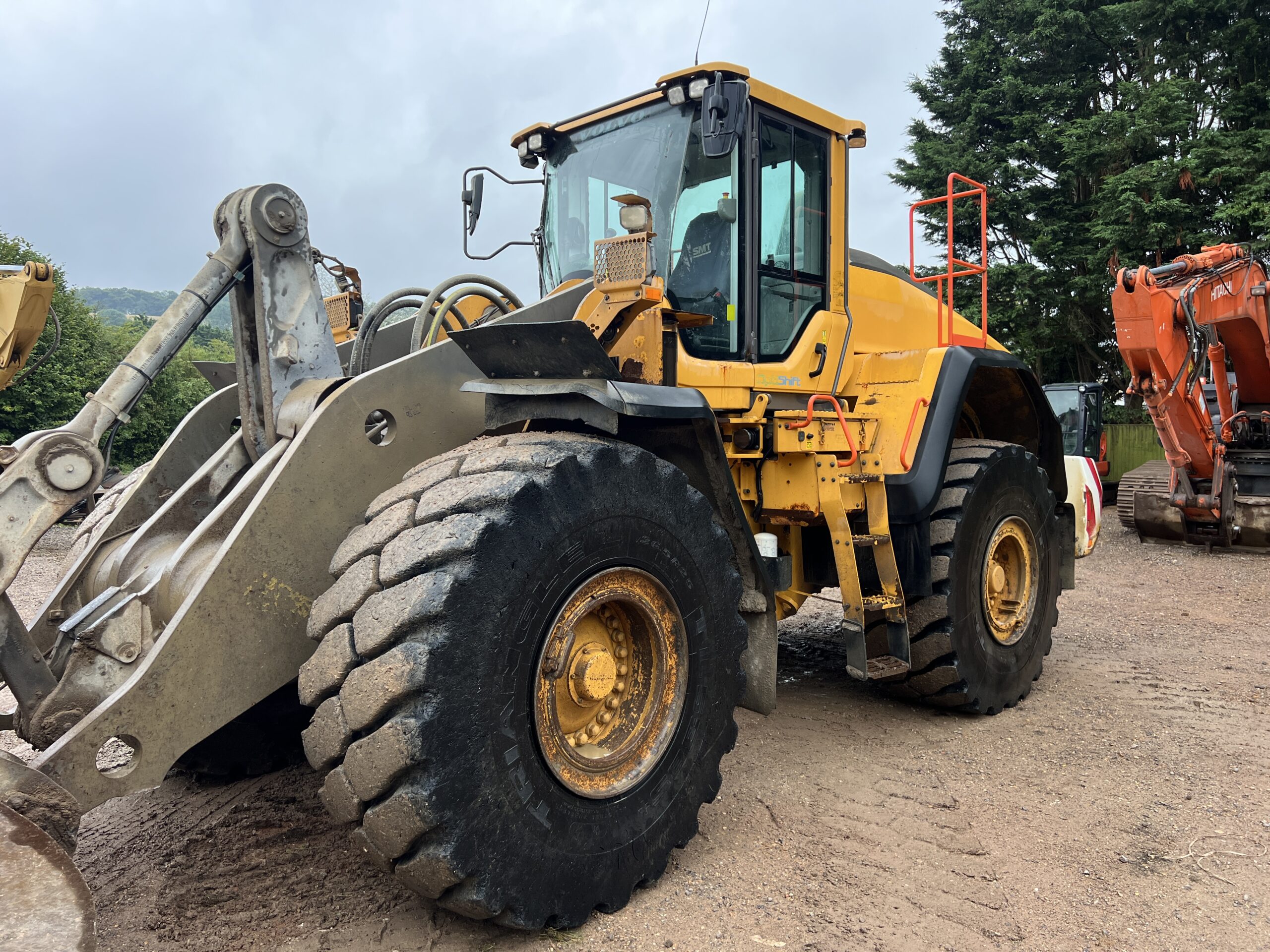 VOLVO L180H 2017 - used plant for sale at J Hawes Ltd - view 9