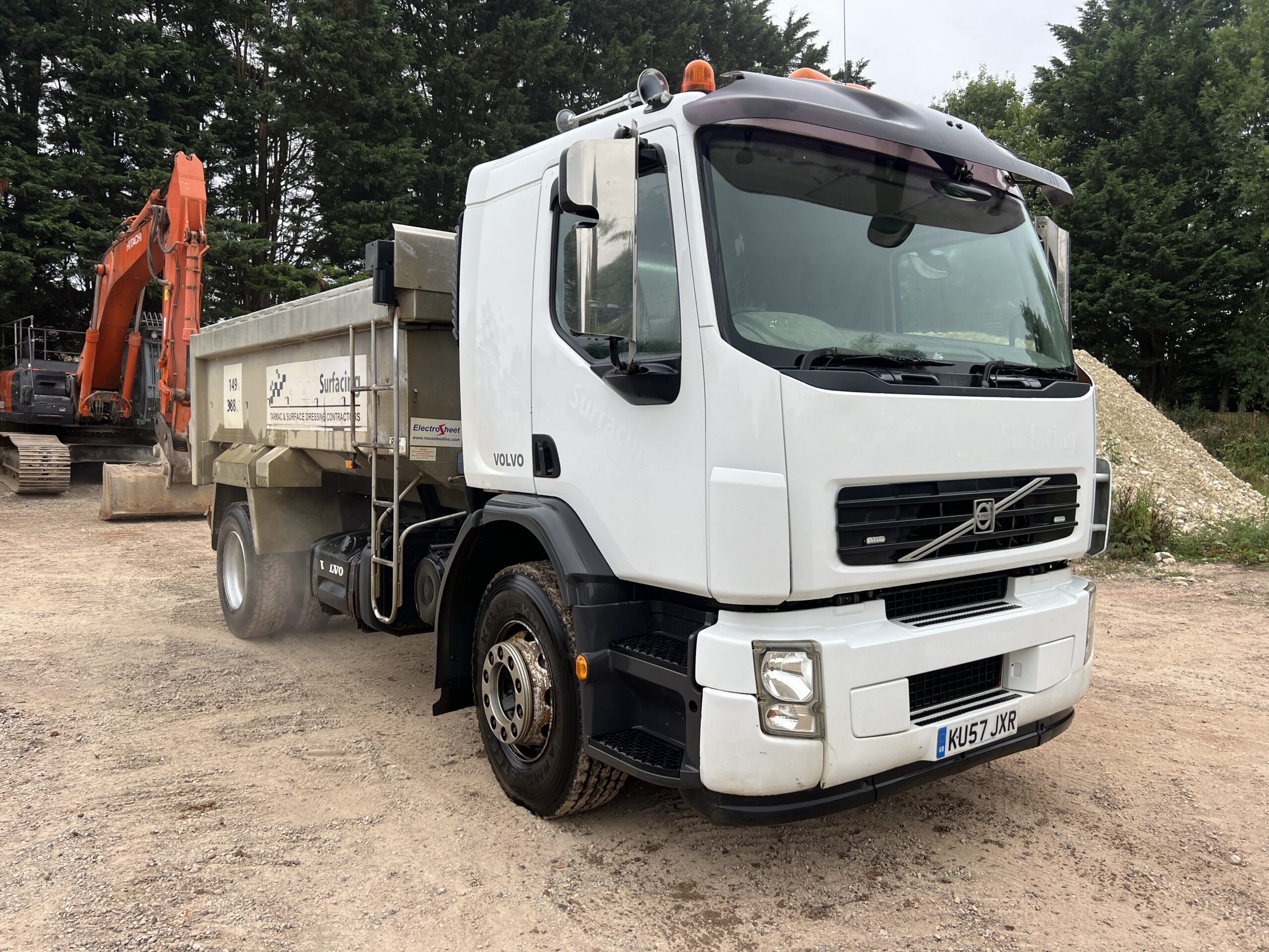 VOLVO FE-240 TIPPER 2007 - used trucks for sale at J Hawes Ltd - view 5