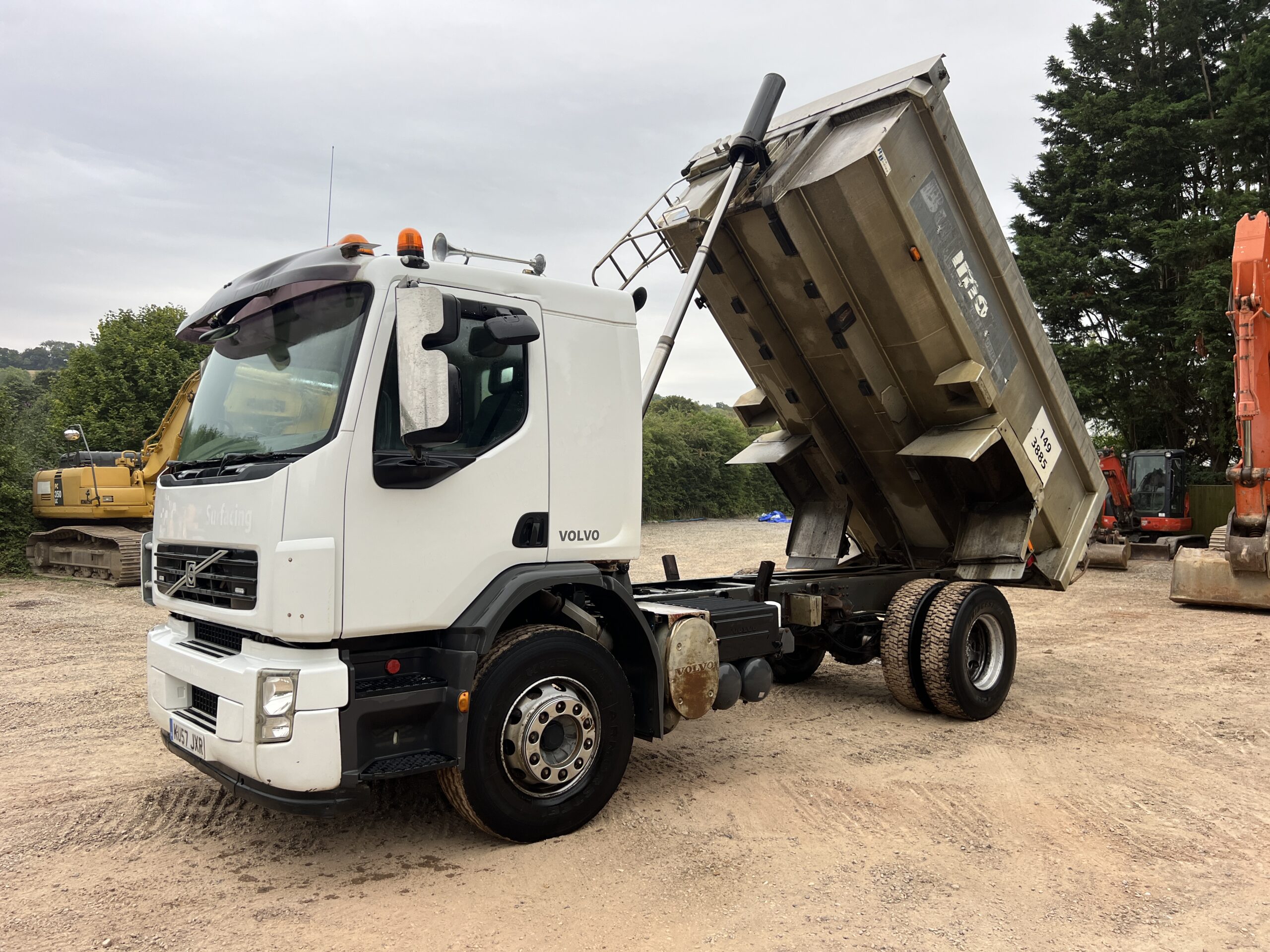 VOLVO FE-240 TIPPER 2007 - used trucks for sale at J Hawes Ltd - view 7