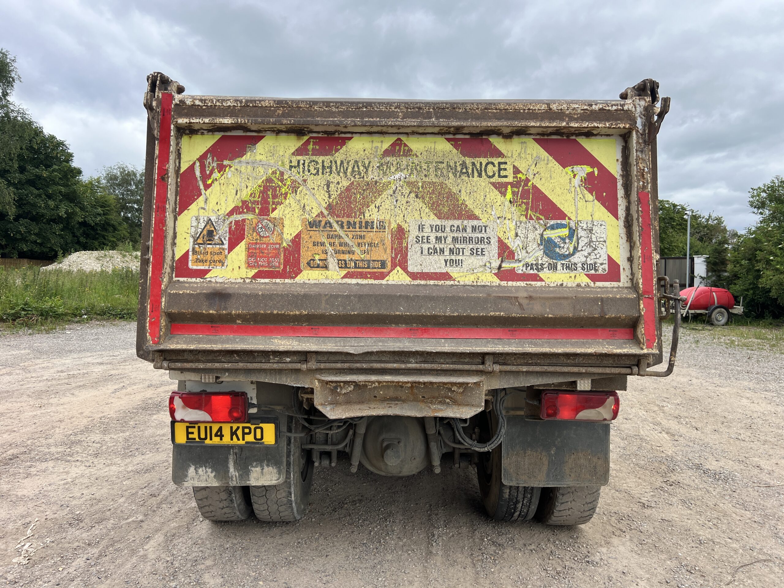 SCANIA P410 8X4 TIPPER 2014 - used trucks for sale at J Hawes Ltd - view 5