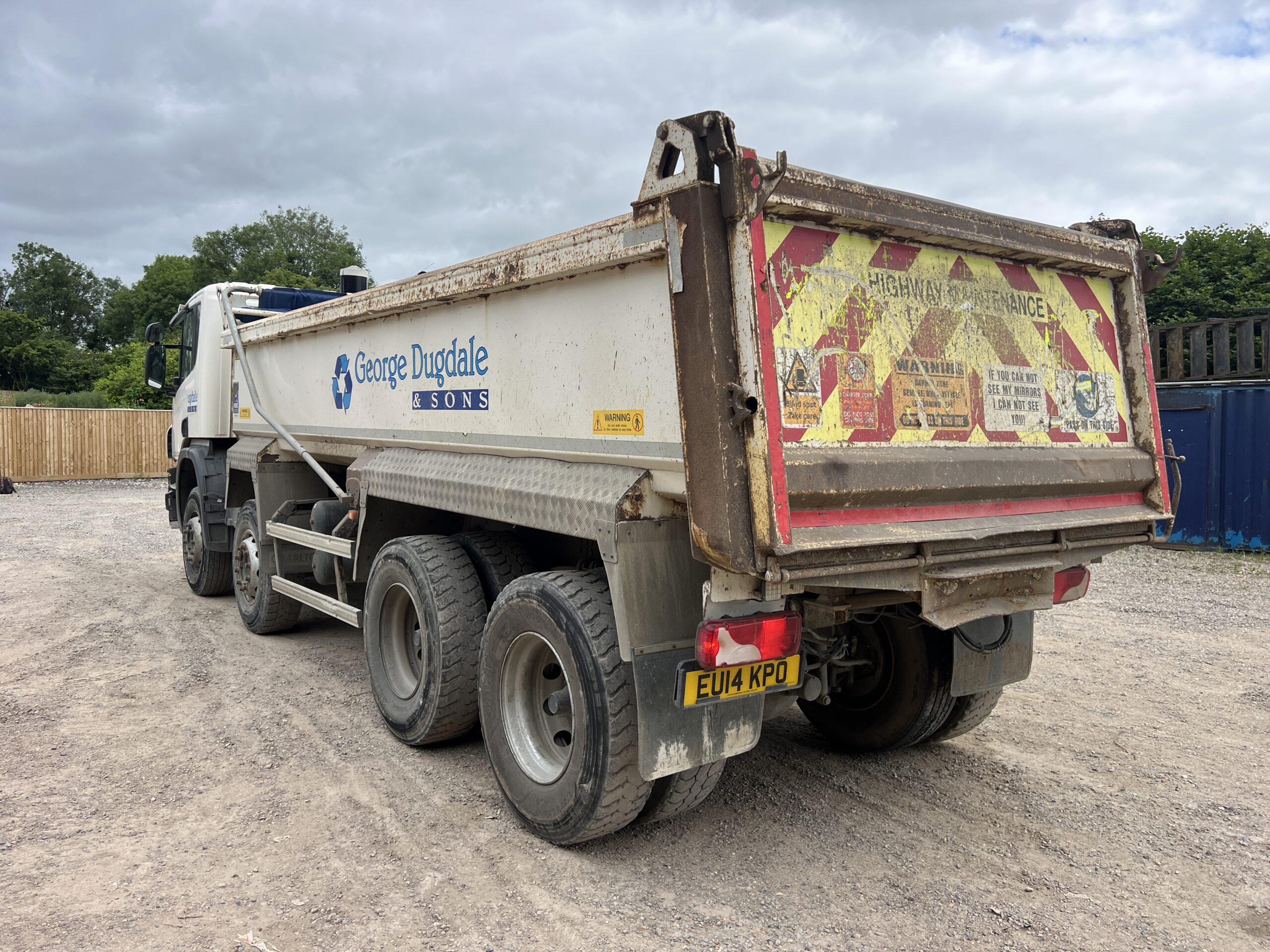 SCANIA P410 8X4 TIPPER 2014 - used trucks for sale at J Hawes Ltd - view 4