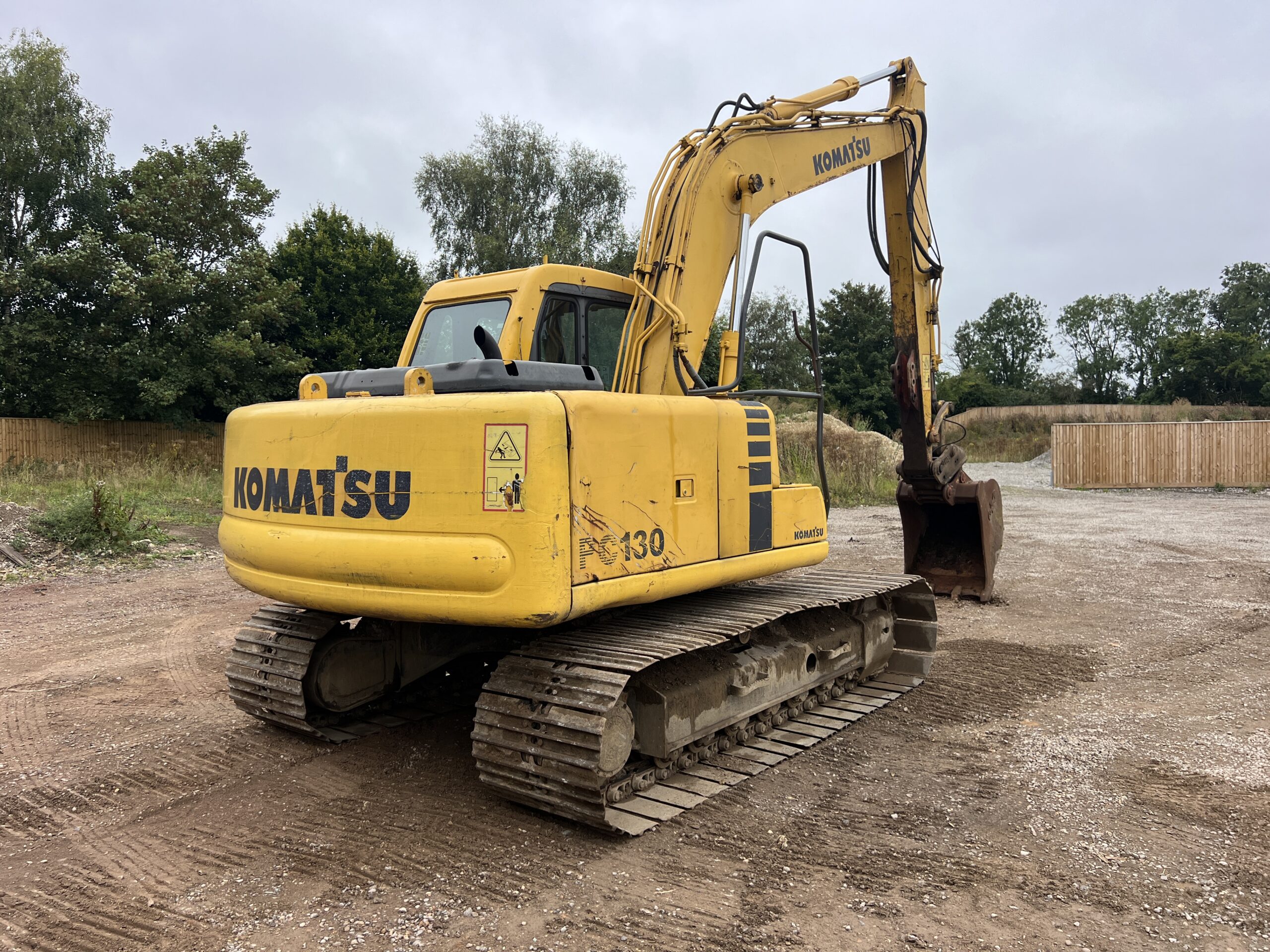 KOMATSU PC130-6K 2001 - used plant for sale at J Hawes Ltd - view 7