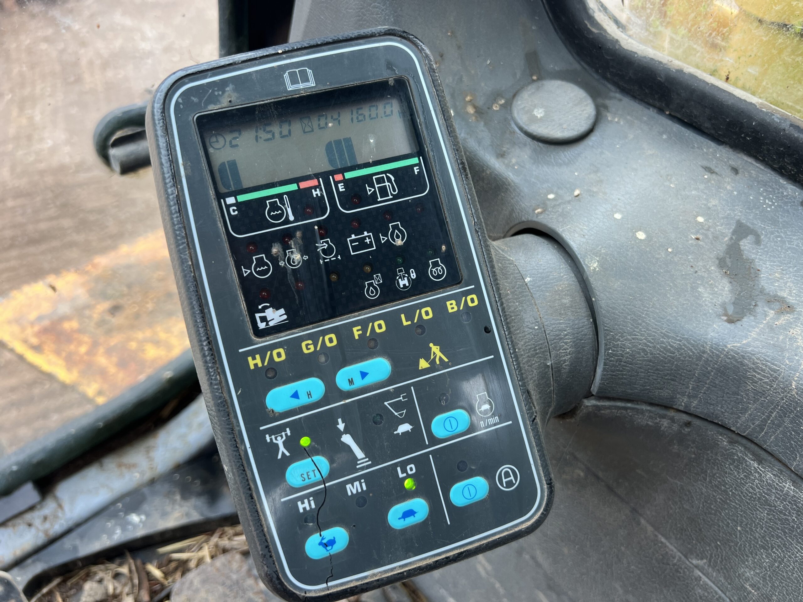 KOMATSU PC130-6K 2001 - used plant for sale at J Hawes Ltd - view 16