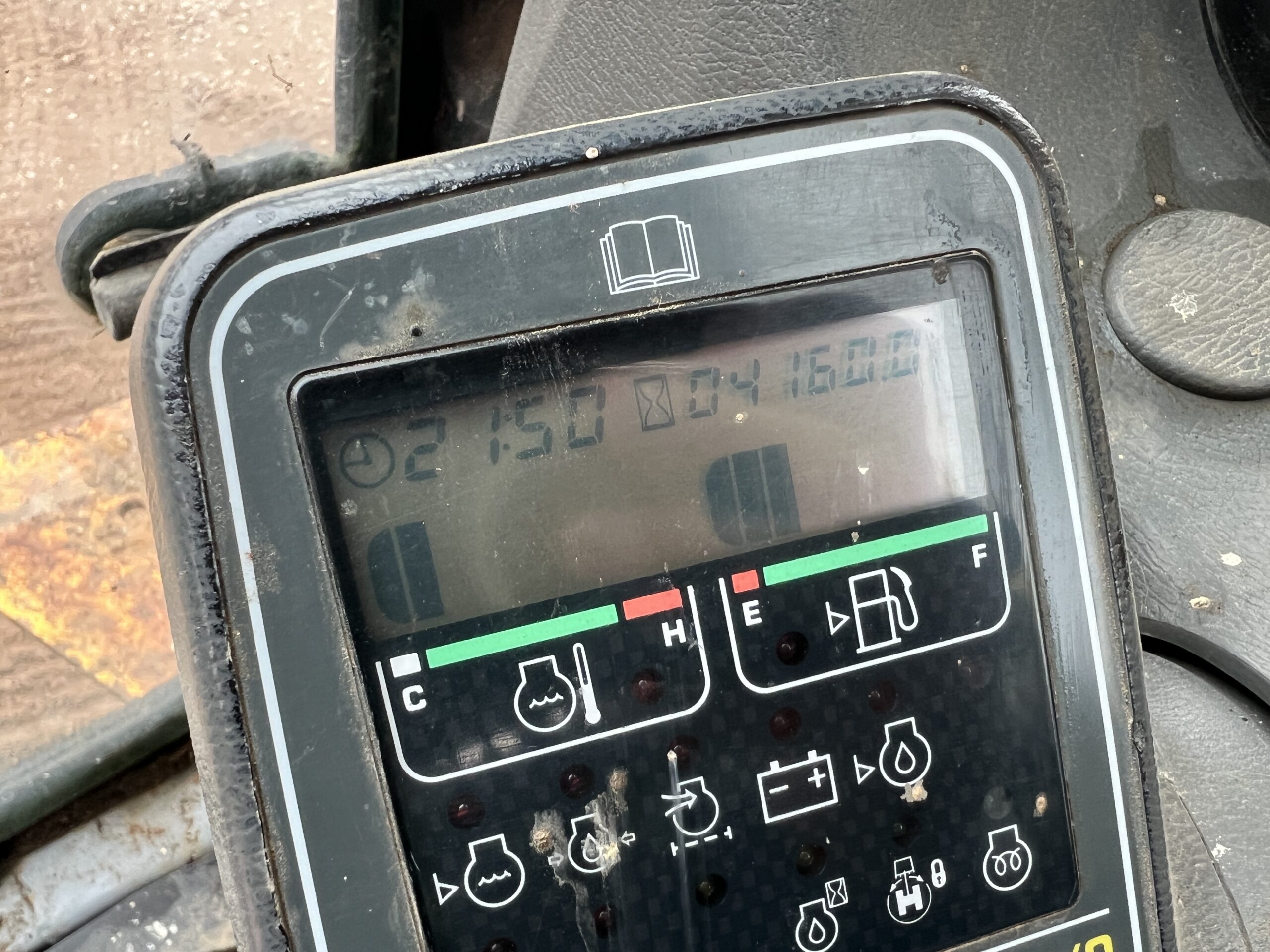 KOMATSU PC130-6K 2001 - used plant for sale at J Hawes Ltd - view 17