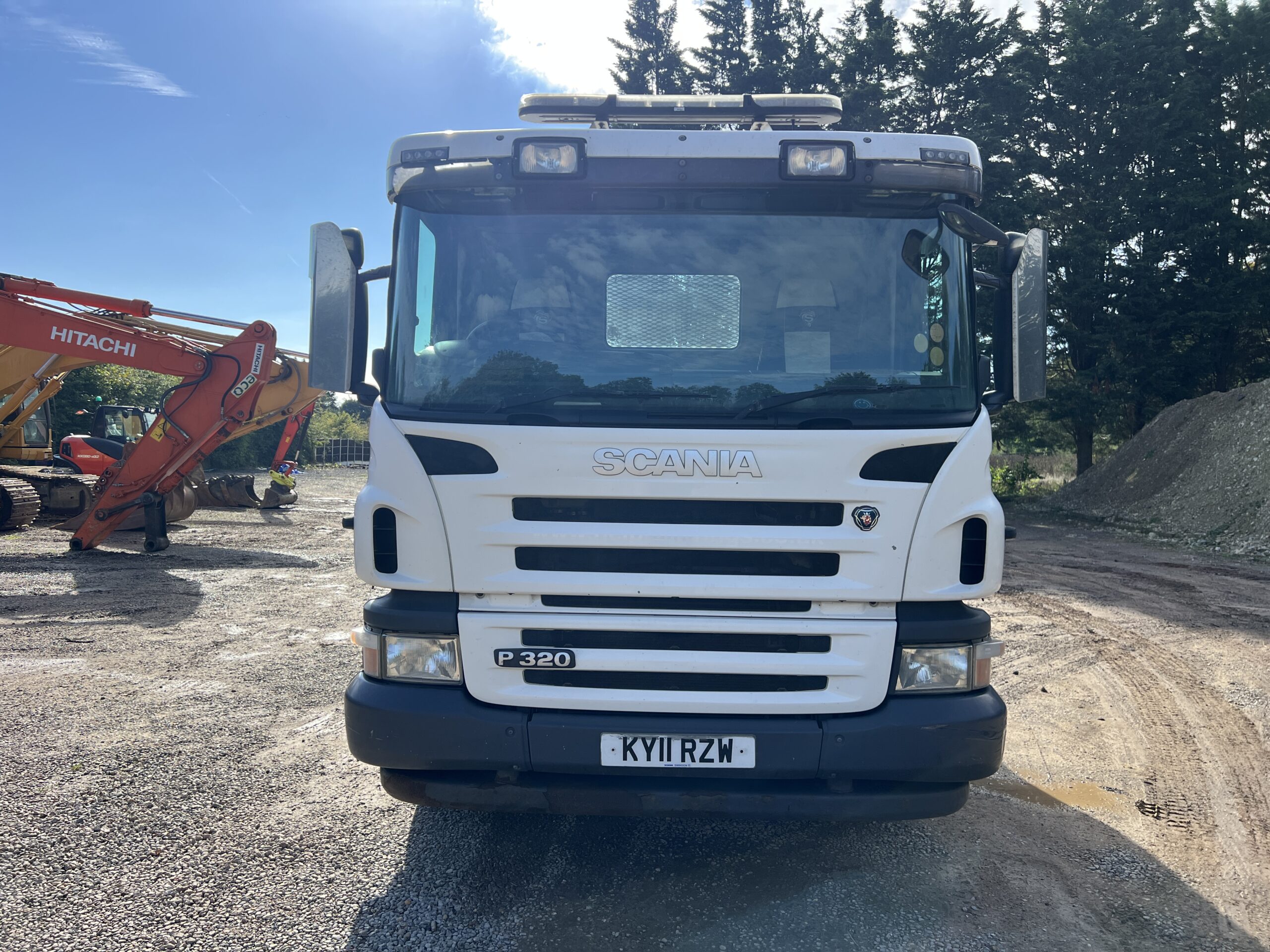 SCANIA P320 BEAVERTAIL 2011 - used trucks for sale at J Hawes Ltd - view 2