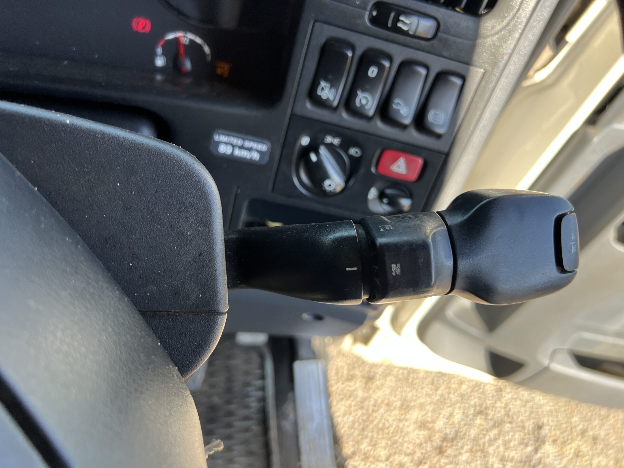 SCANIA P320 BEAVERTAIL 2011 - used trucks for sale at J Hawes Ltd - view 14