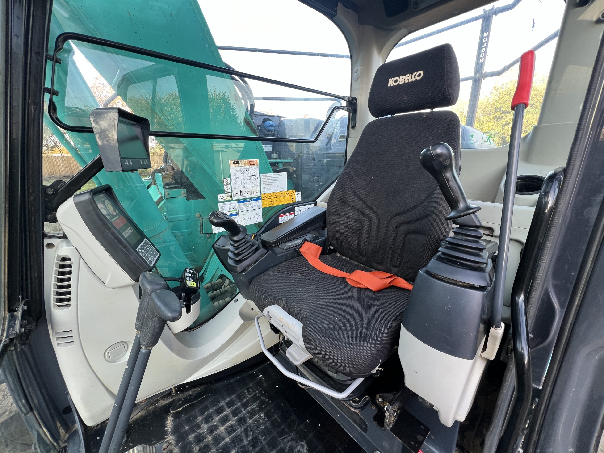 KOBELCO SK140SRLC-5 2019 - used plant for sale at J Hawes Ltd - view 15