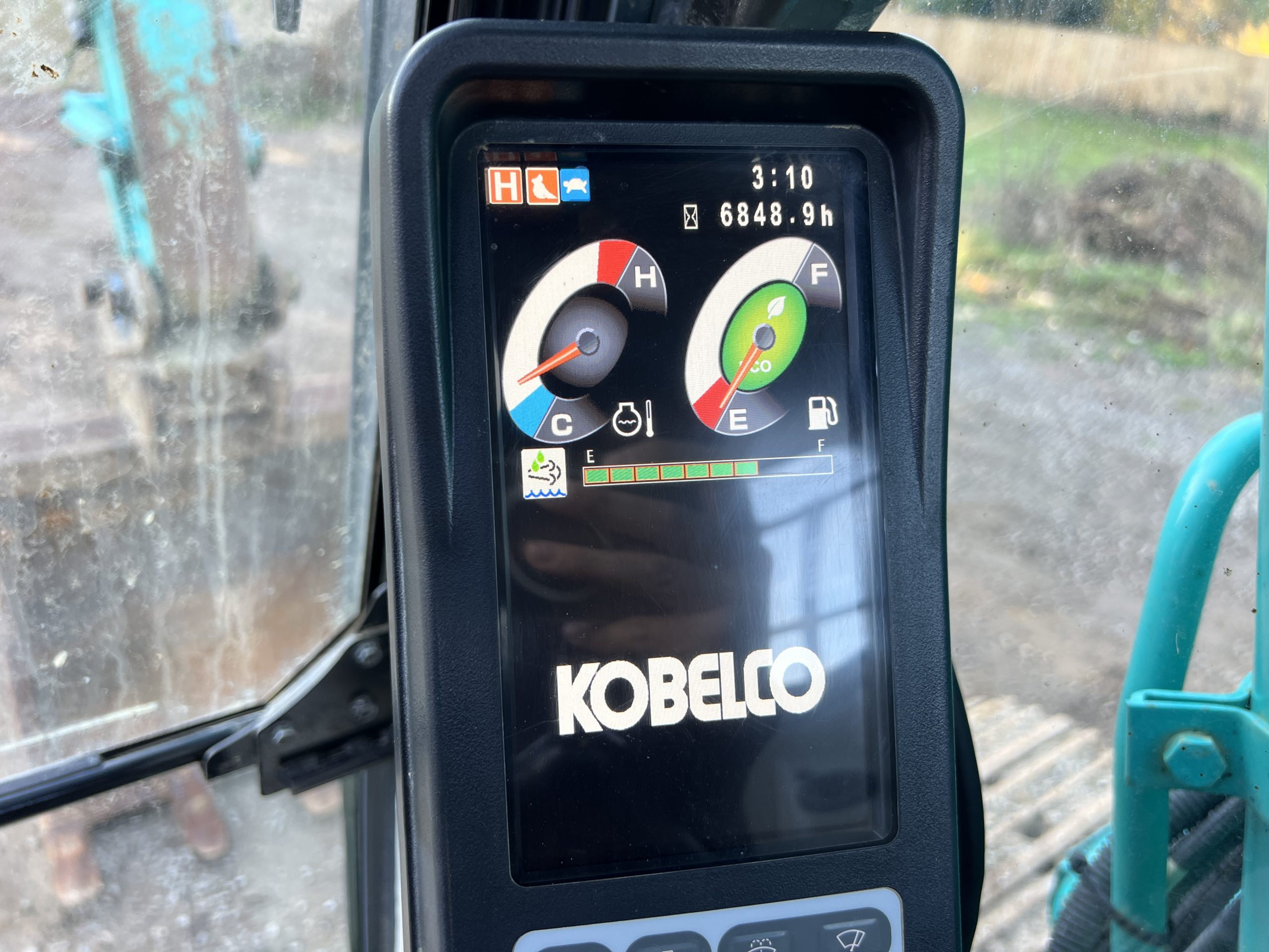 KOBELCO SK140SRLC-5 2019 - used plant for sale at J Hawes Ltd - view 17