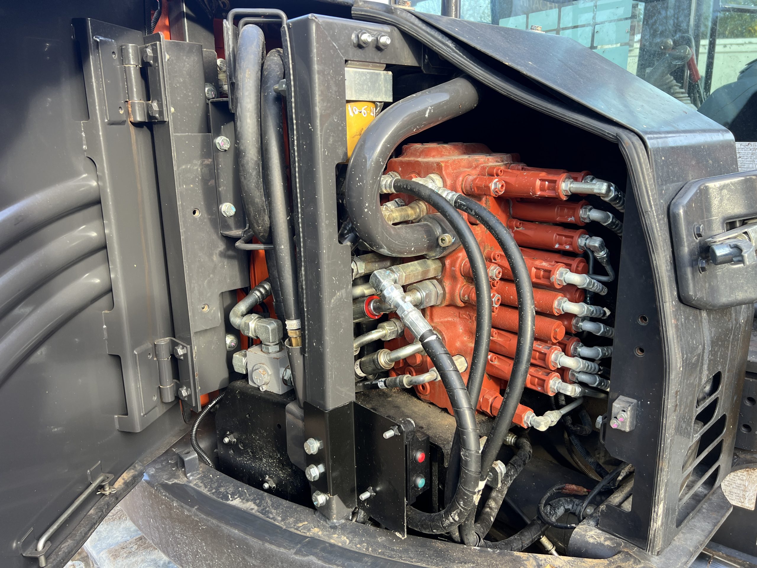 HITACHI ZX85USB-6 2019 - used plant for sale at J Hawes Ltd - view 14