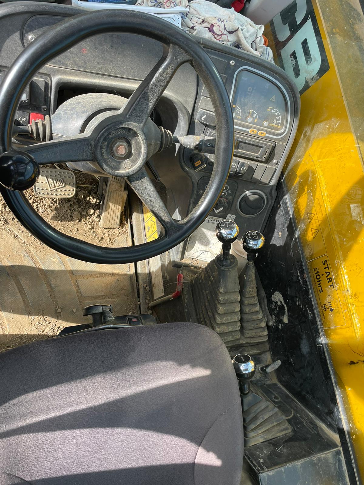 50490222-F6C0-4D86-90C7-44D649942600